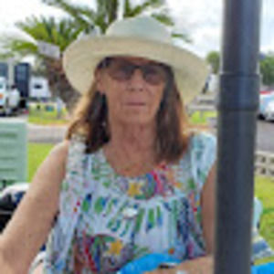 Meet your Posher, Sharon